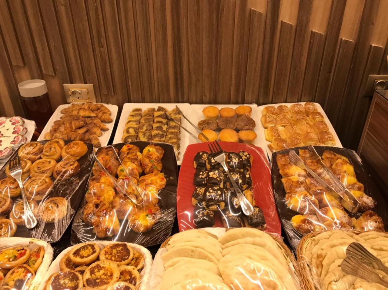 El Mesaadya Hotel Кайро Екстериор снимка