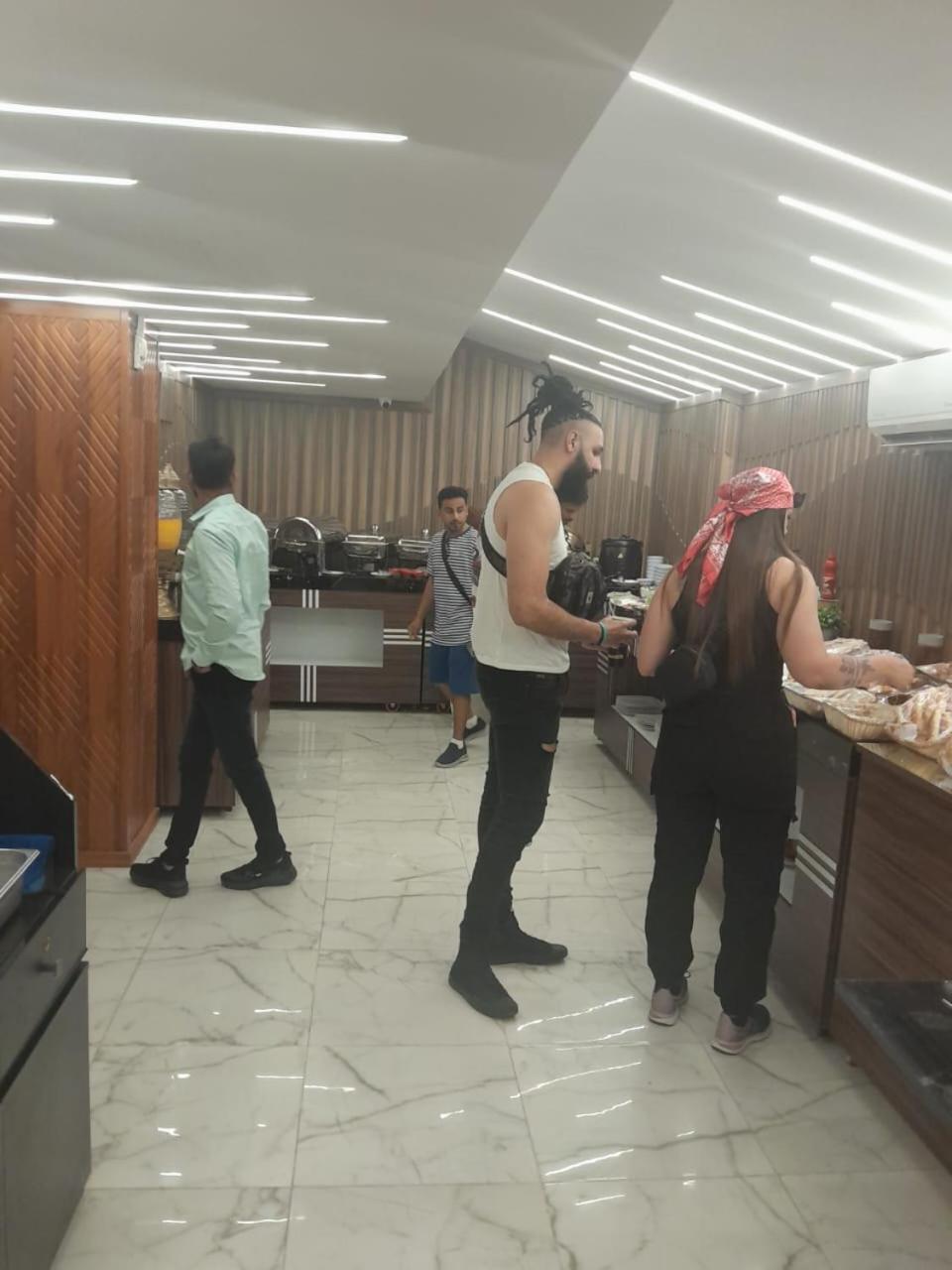 El Mesaadya Hotel Кайро Екстериор снимка