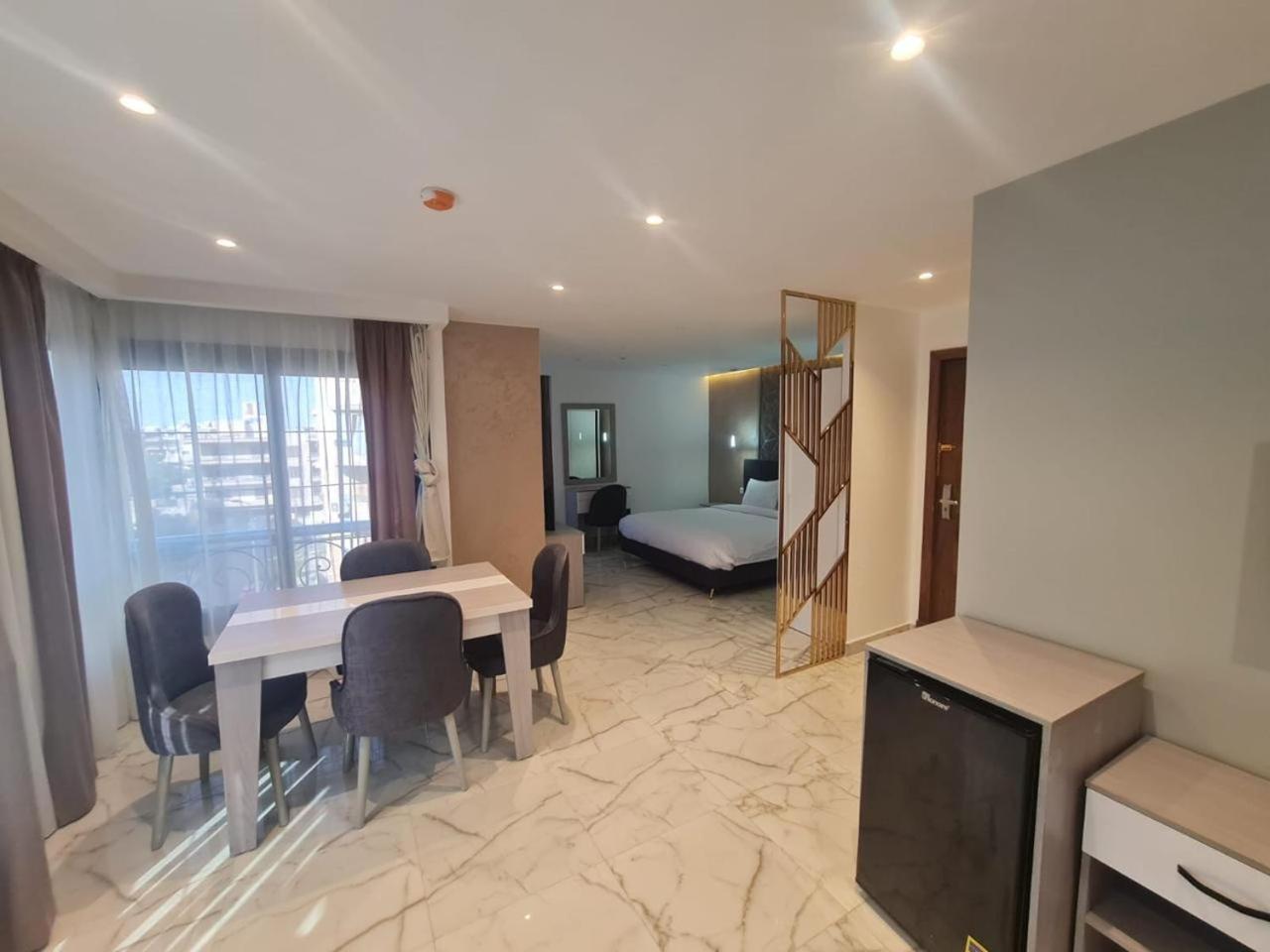 El Mesaadya Hotel Кайро Екстериор снимка